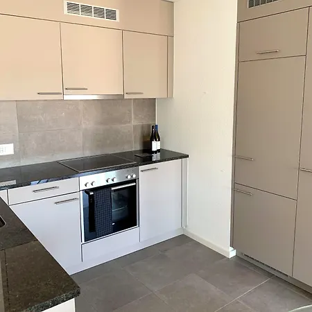 بيت ضيافة Cape Homes St-sulpice 3*