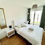 Affittacamere Cape Homes St-sulpice 3*